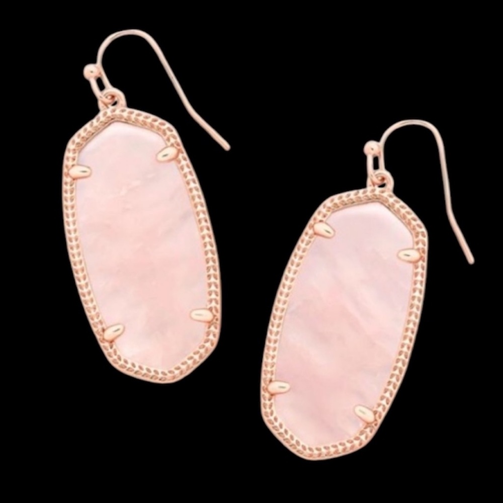 Kendra Scott Elle Rose Gold Drop Earrings in Rose Quartz